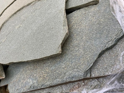 Плитняк златолит зелёный для цоколя, отмостки купить в Кудымкаре