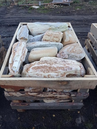 Златолит жёлтый, жёлто-зелёный глыбки и валуны для ланшафтного дизайна купить в Кудымкаре