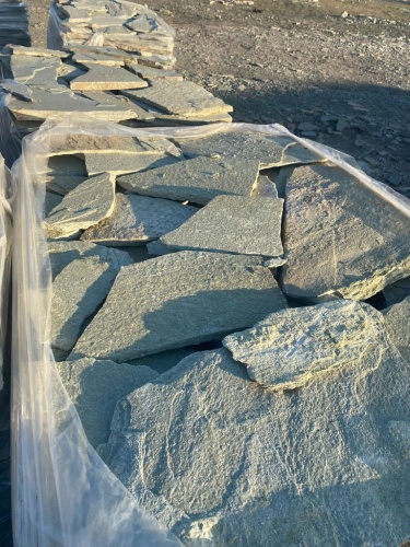 Плитняк златолит зелёный для цоколя, отмостки купить в Кудымкаре