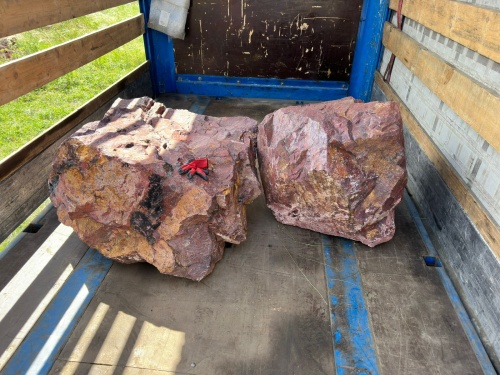 Ландшафтные глыбы красно-фиолетовые 200-1000 килограмм купить в Кудымкаре
