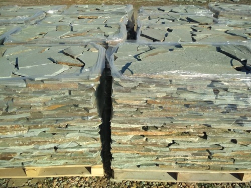 Плитняк златолит зелёный для цоколя, отмостки купить в Кудымкаре