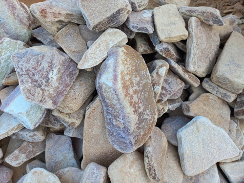 Златолит жёлтый, жёлто-зелёный глыбки и валуны для ланшафтного дизайна купить в Кудымкаре