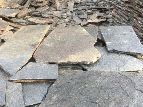 Серицит для облицовки цоколя, отмостки купить в Кудымкаре